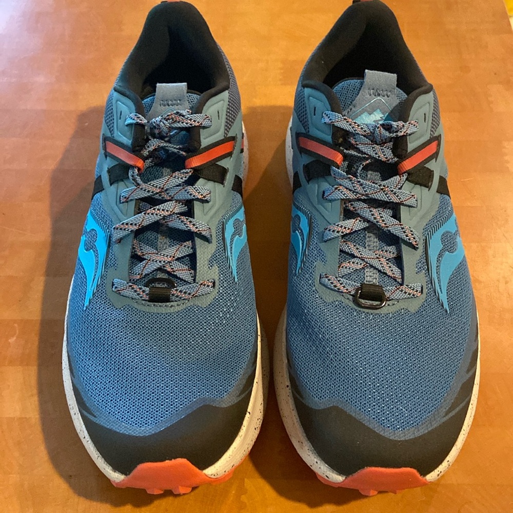 Saucony Ride 15 Women’s running shoe Size 9 Never Worn!